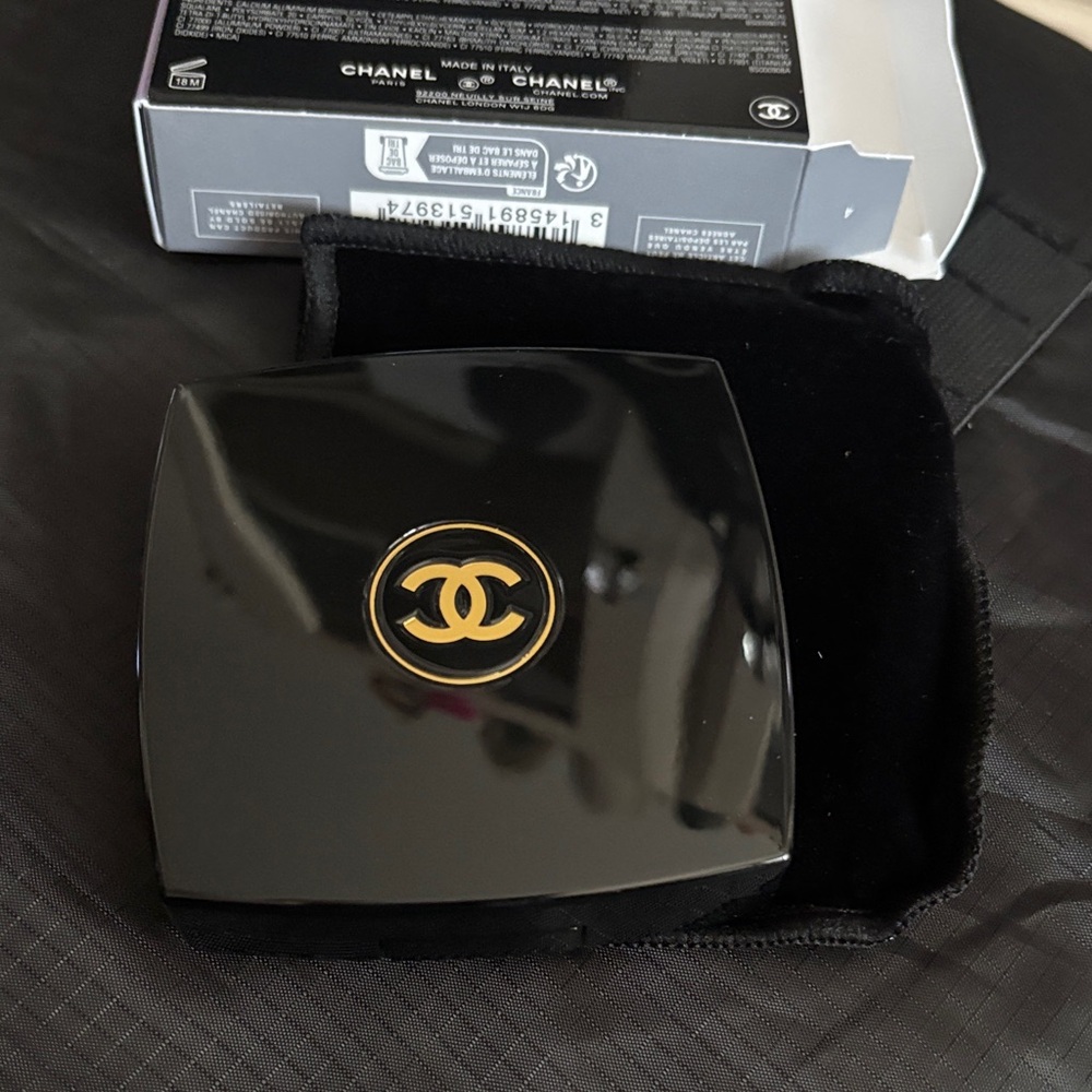 CHANEL MRW collection quad  eyeshadows